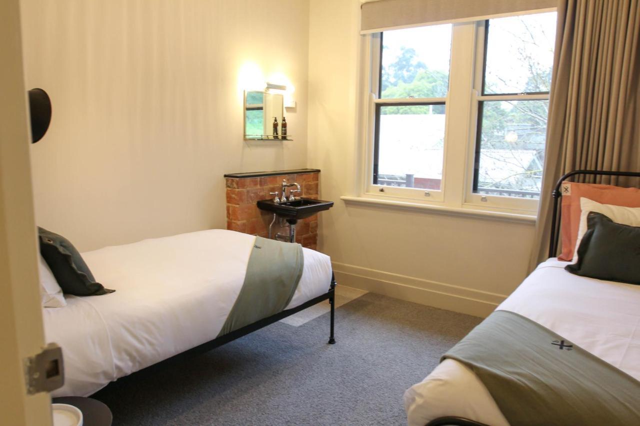 Alpine Hotel, Eat Drink Sleep Warburton Esterno foto