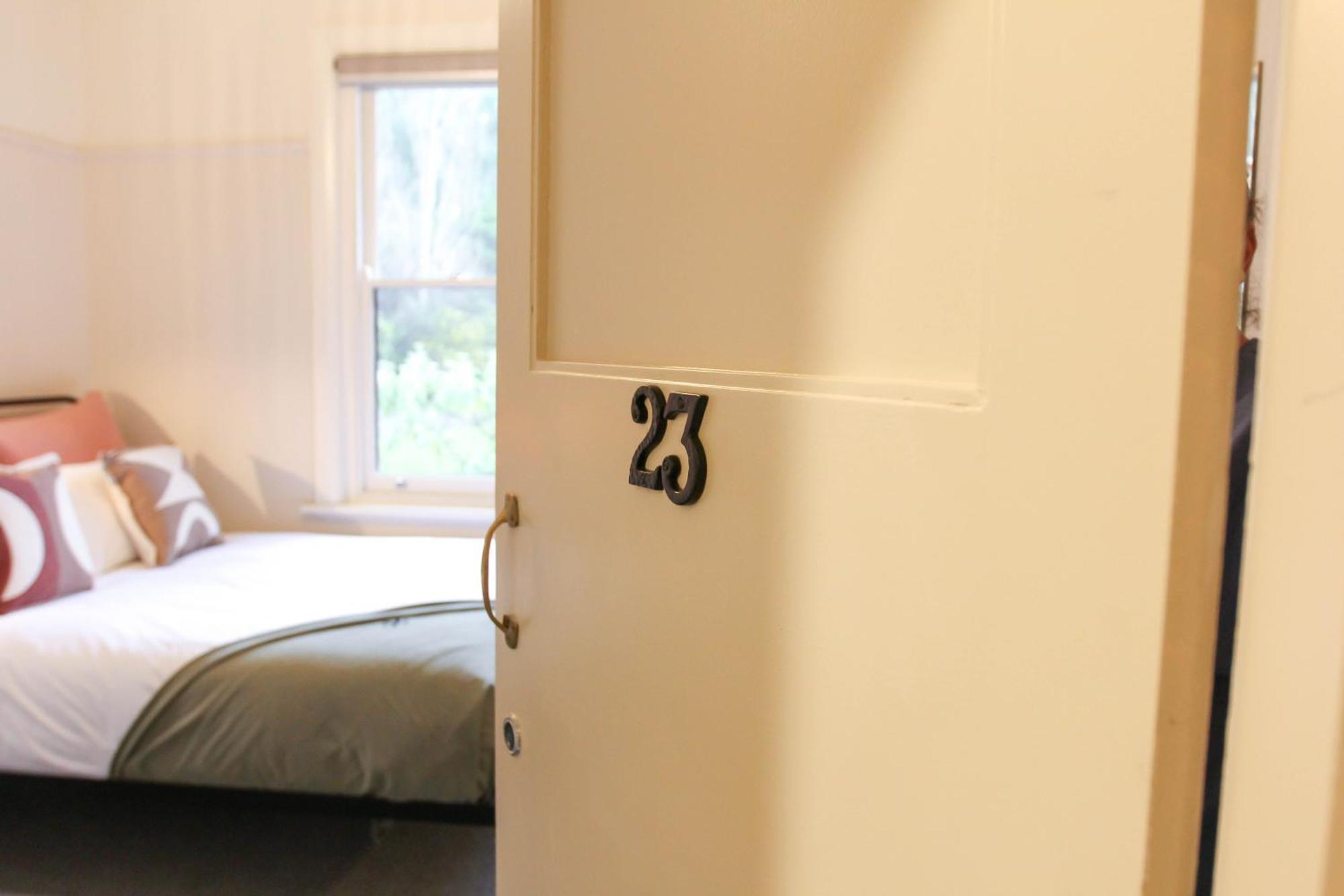 Alpine Hotel, Eat Drink Sleep Warburton Esterno foto